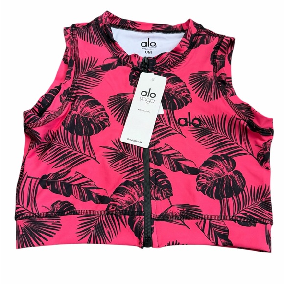 ALO Yoga Other - NWT Alo yoga Matching Set tropical Jungle Print Sample